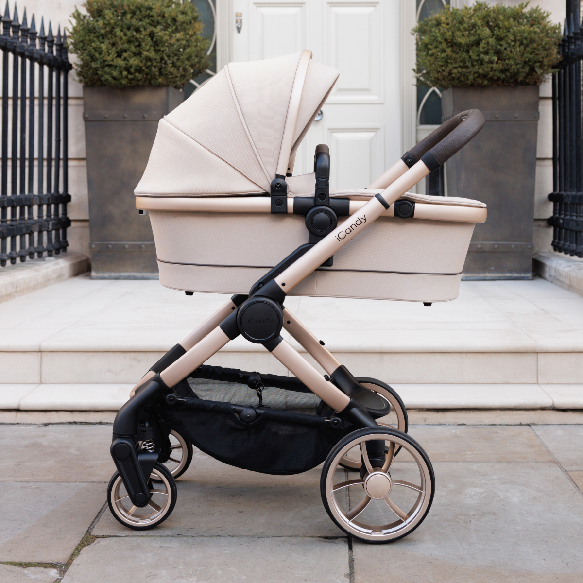iCandy Peach 7 Luxury Pushchair Bundle – Complete Baby Stroller Set (Biscotti)